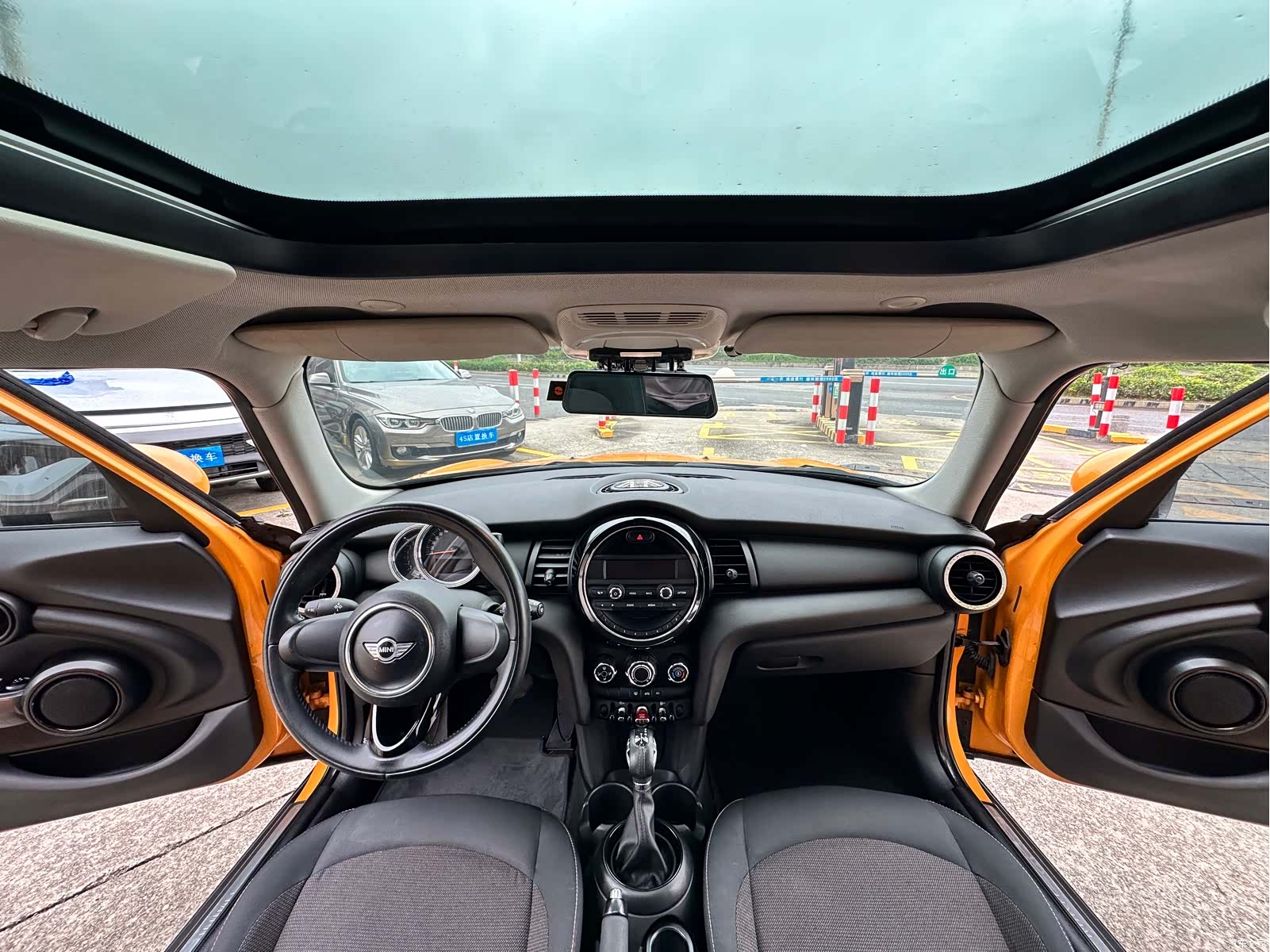 Mini ONE, 2015 12