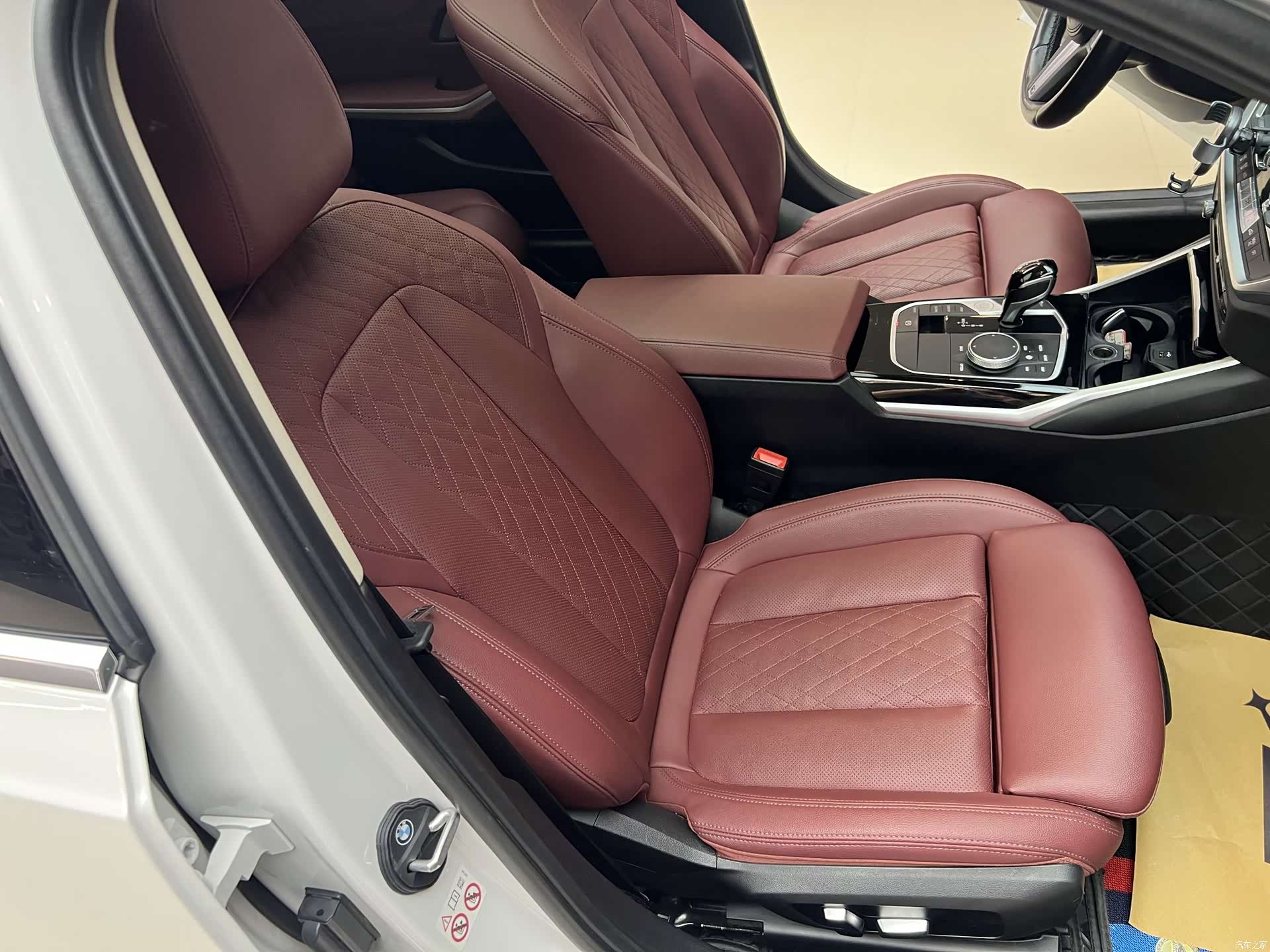 BMW 3 Series, 2022 11