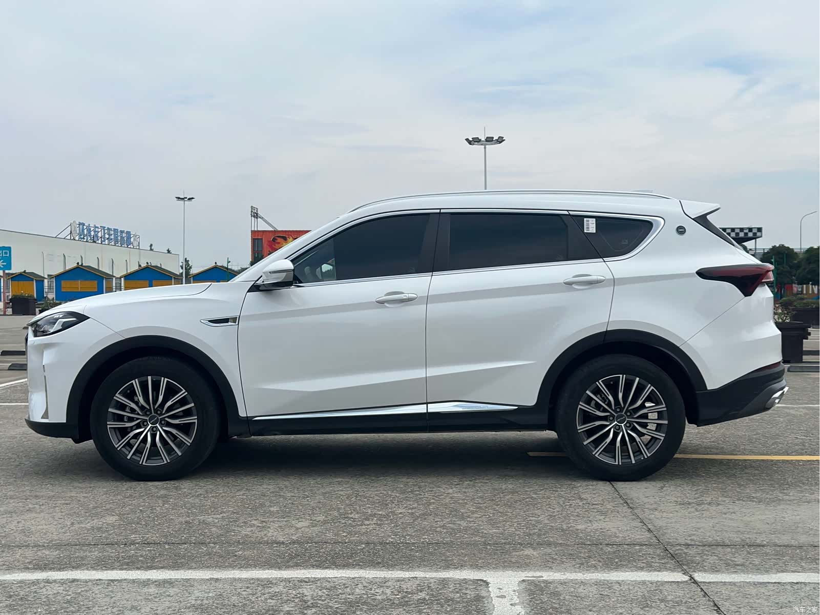 Jetour X70, 2026 7