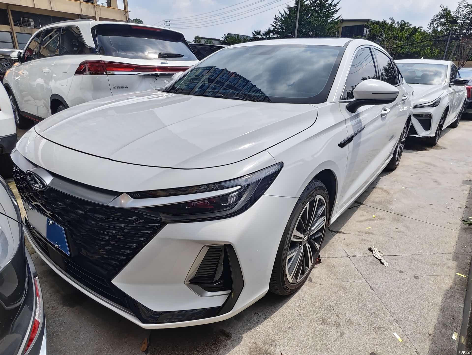 Chery Arrizo 8, 2023 1