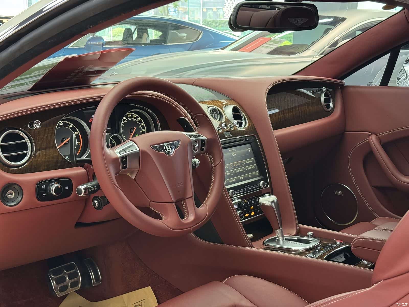 Bentley Continental GT, 2015 7