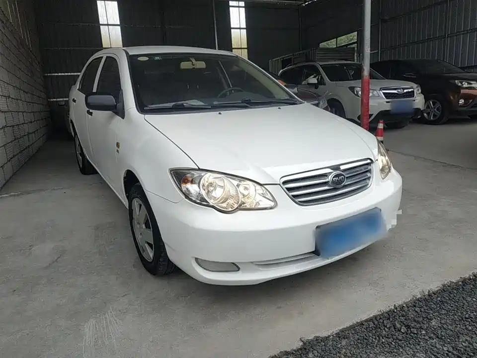 BYD F3