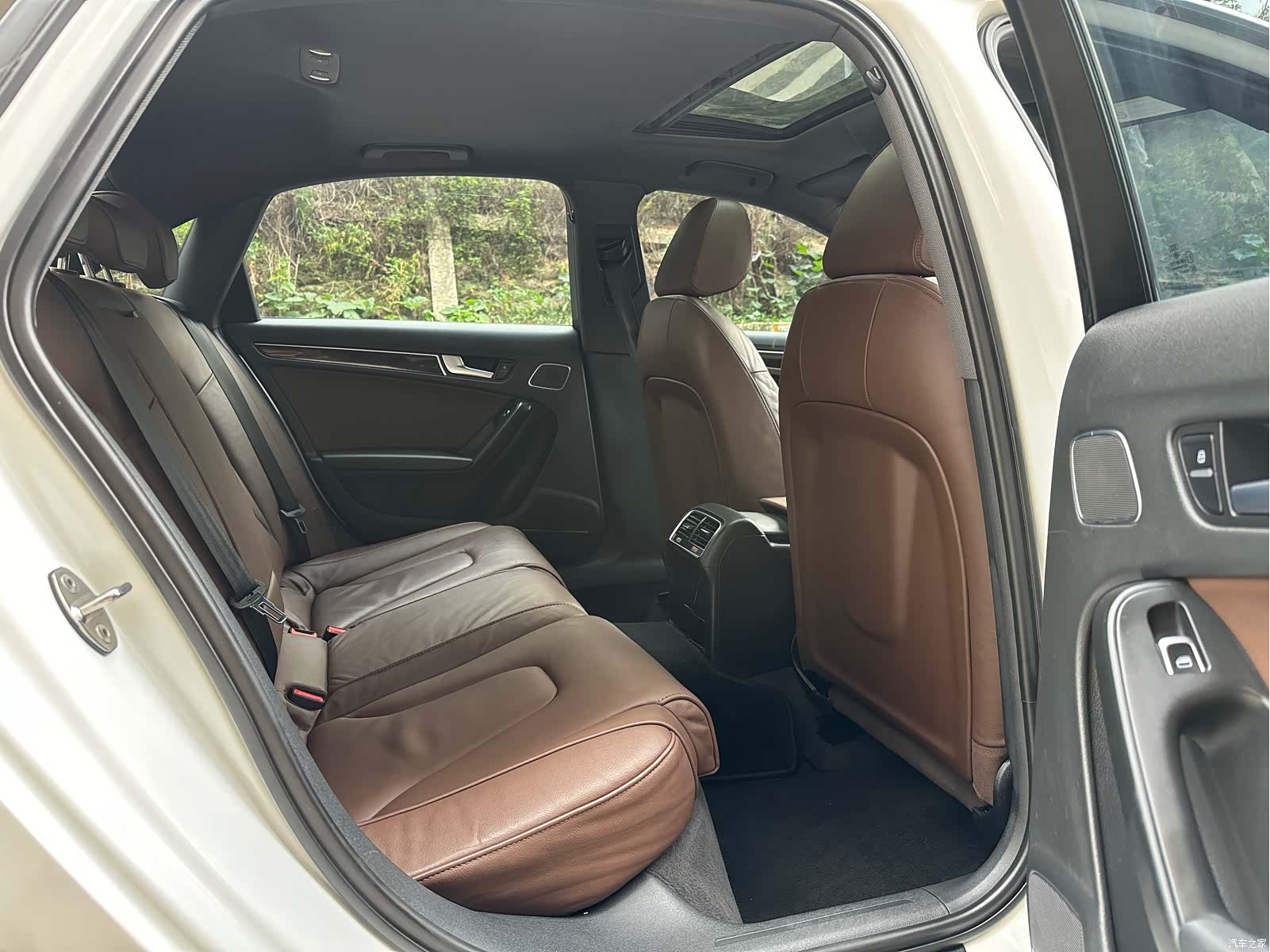 Audi A4L, 2016 10