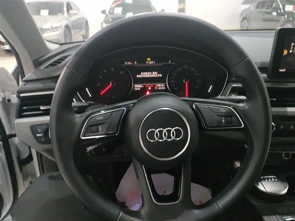 Audi A4L