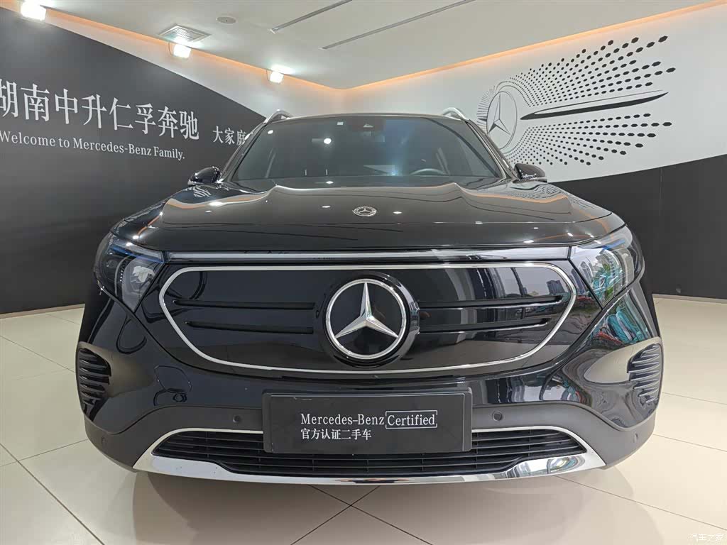 Mercedes-Benz EQB, 2023 3