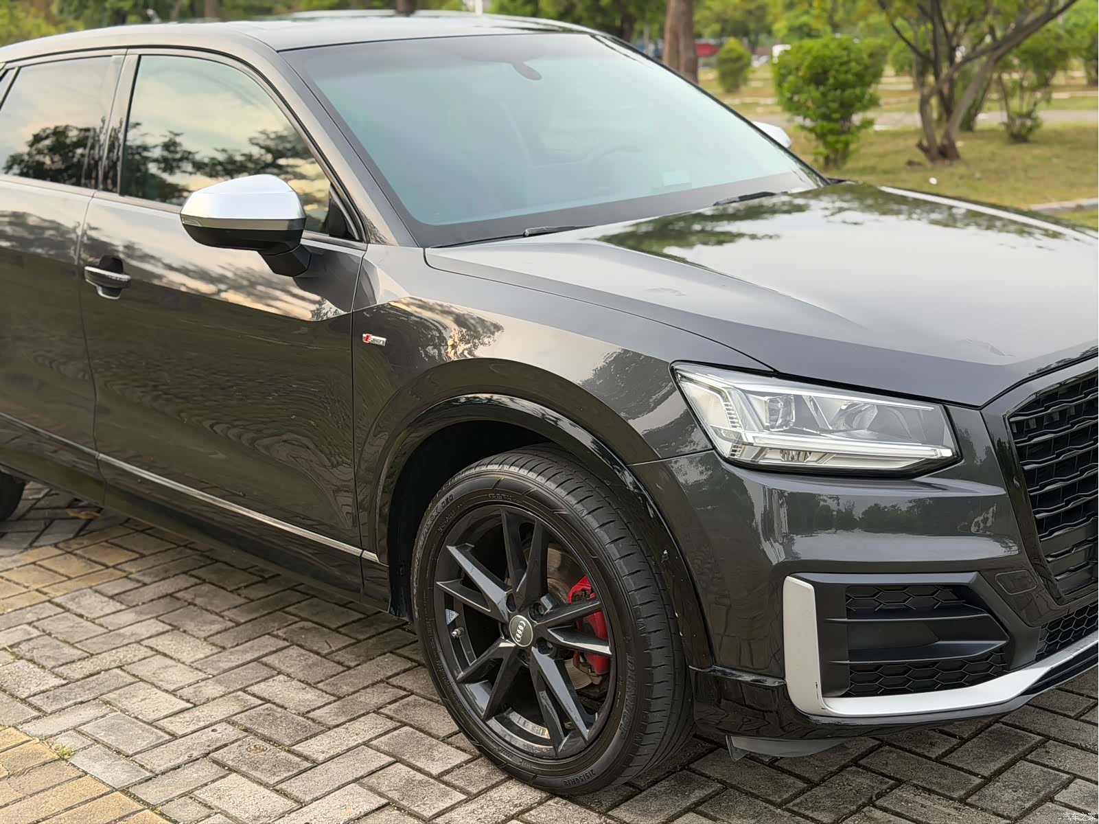 Audi Q2L, 2019 все фото