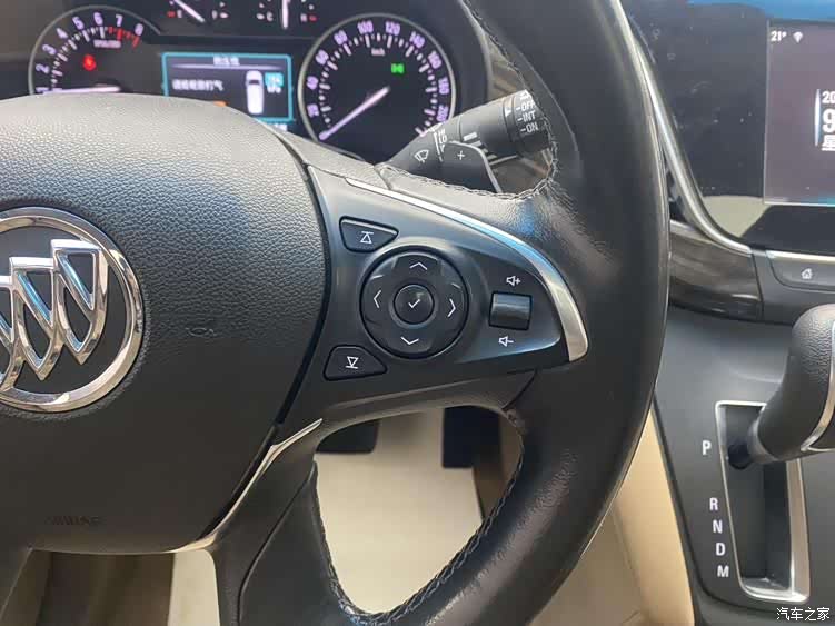 Buick GL8, 2017 29