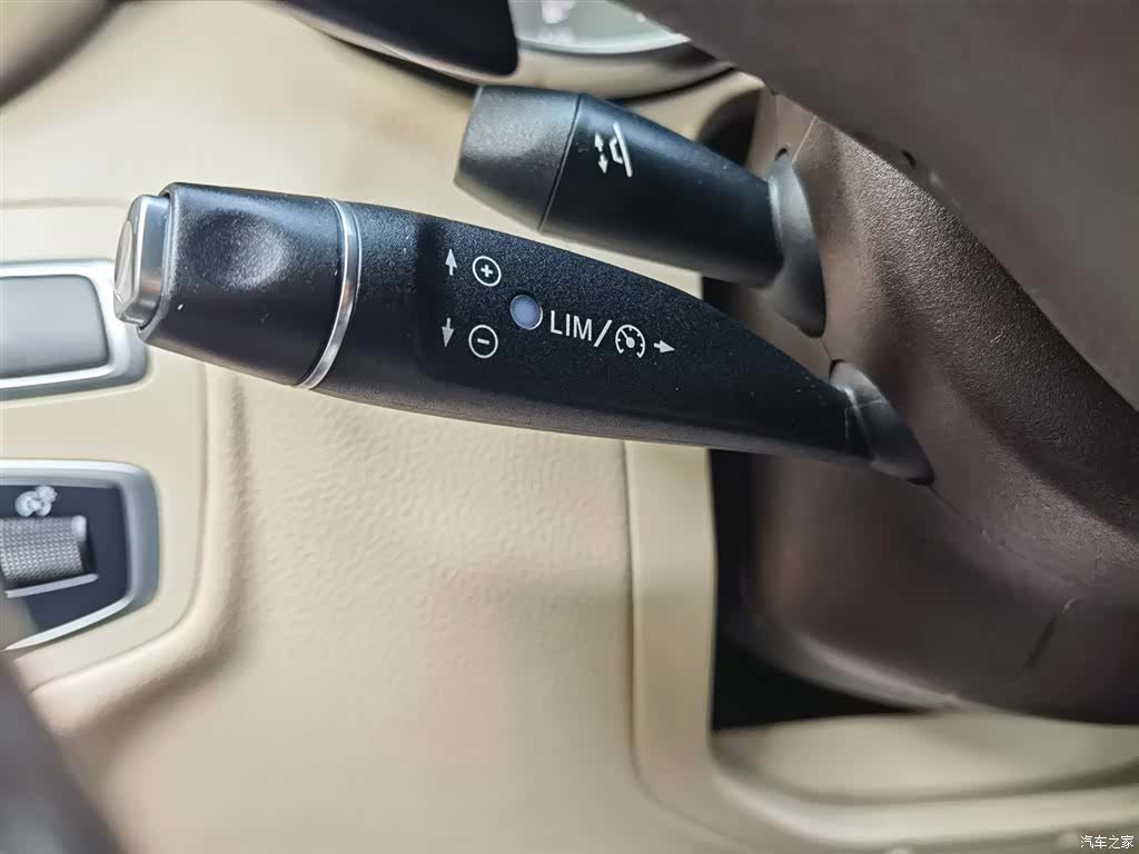 Mercedes-Benz GLC, 2018 32