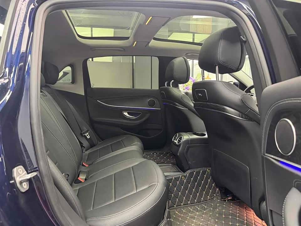 Mercedes-Benz E-class Mercedes-Benz E-class