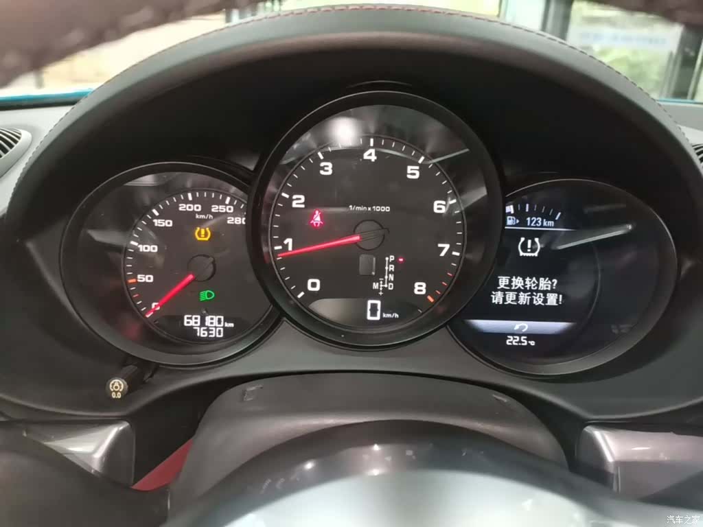Porsche Boxster, 2018 12