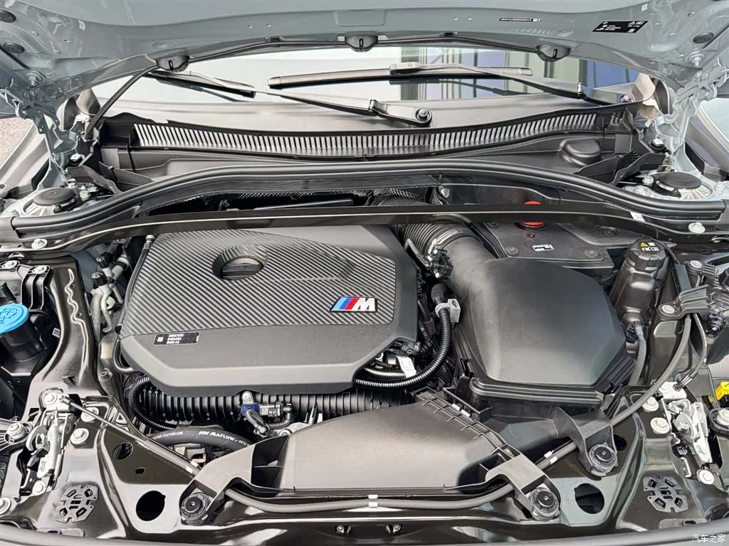 BMW M2, 2025 15