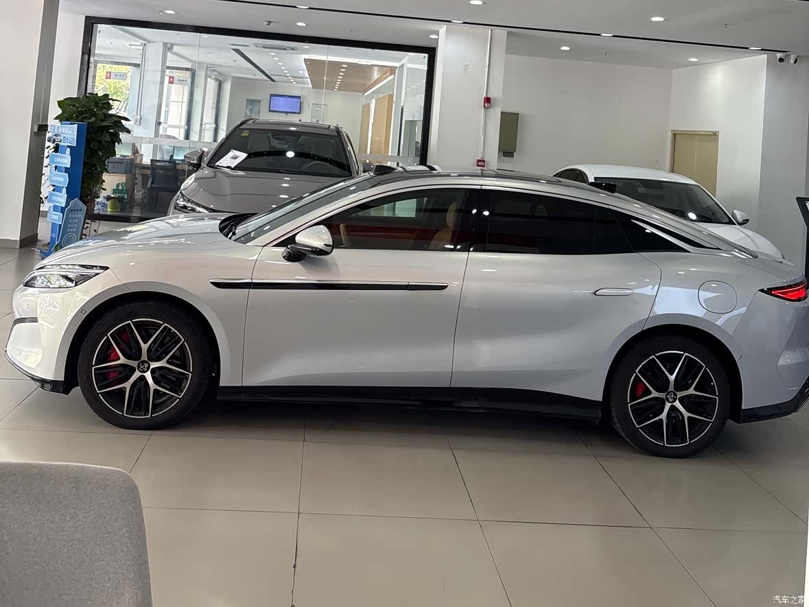 BYD Han, 2025 3