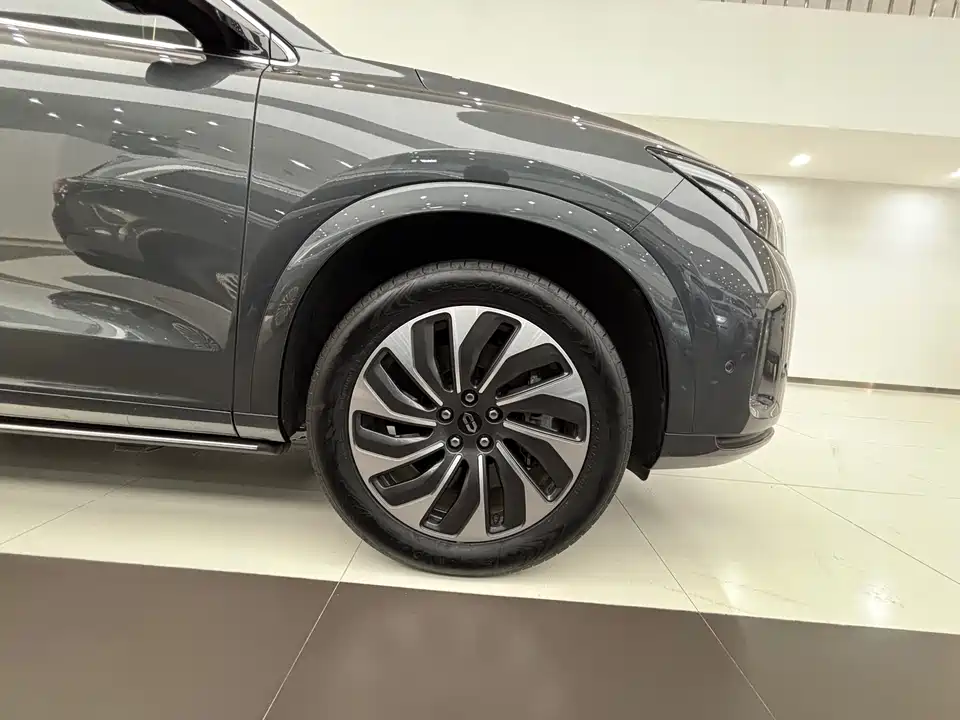 AITO Ask the world M7