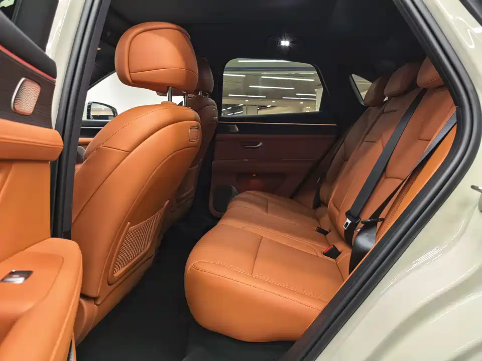 AITO Ask the world M5