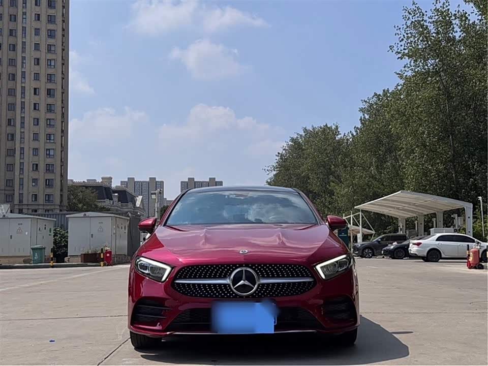 Mercedes-Benz Class A Mercedes-Benz Class A