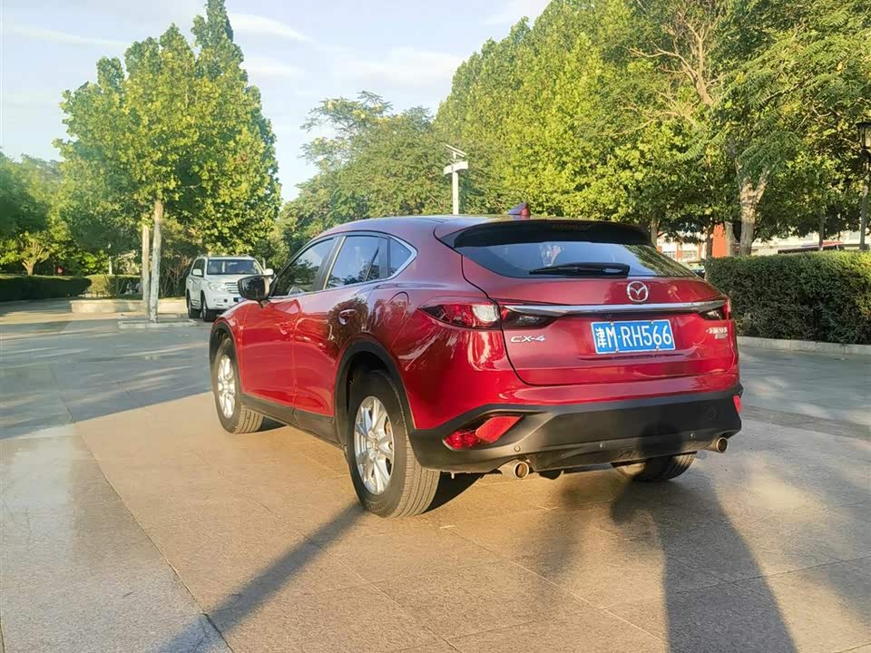 Mazda CX-4