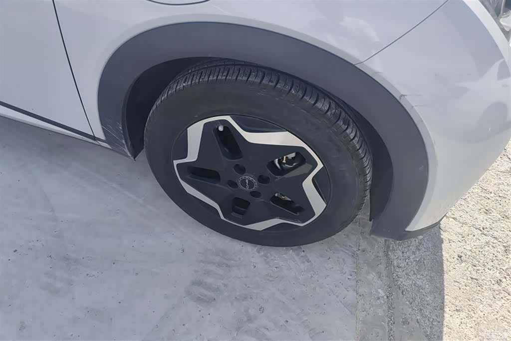 BYD Dolphin, 2022 6