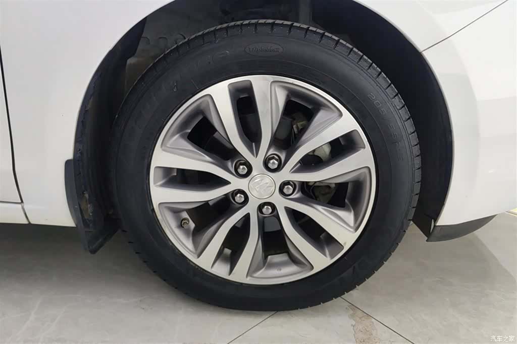 Buick VI, 2019 6