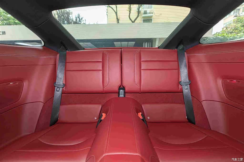 Porsche 911, 2023 8