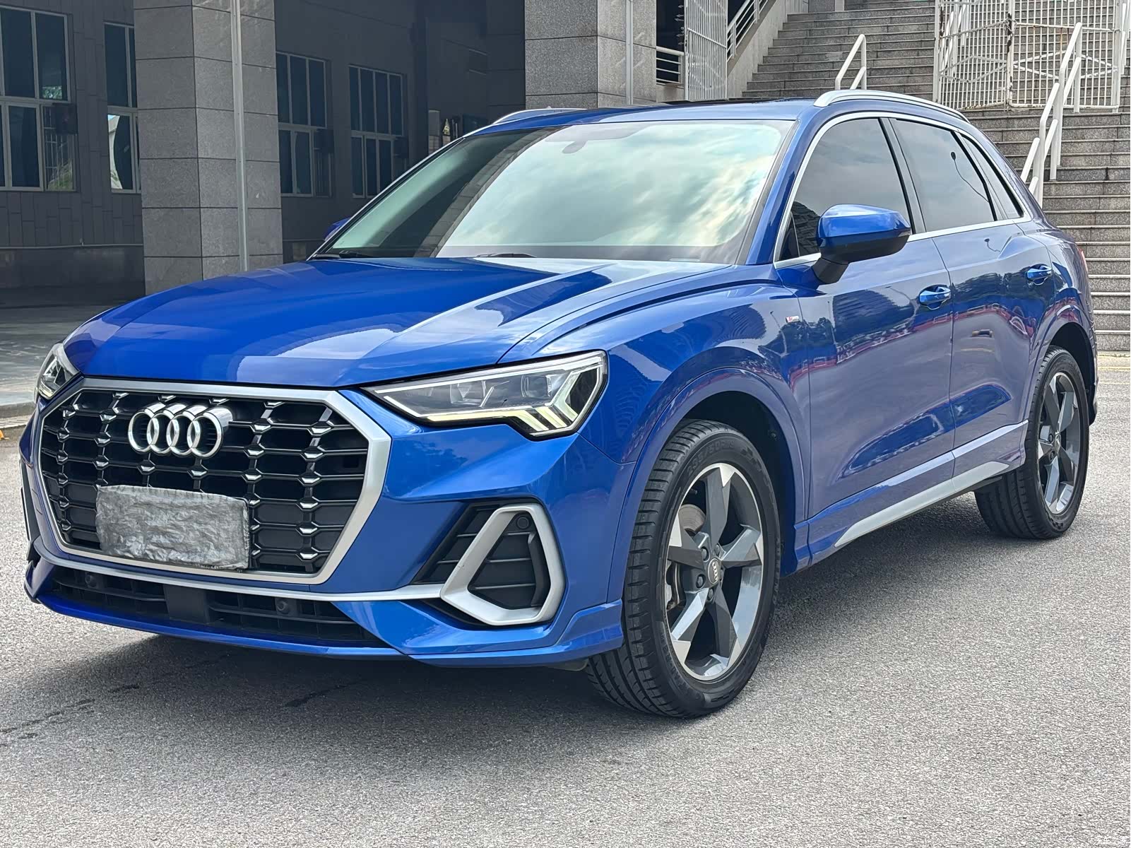 Audi Q3, 2020 1