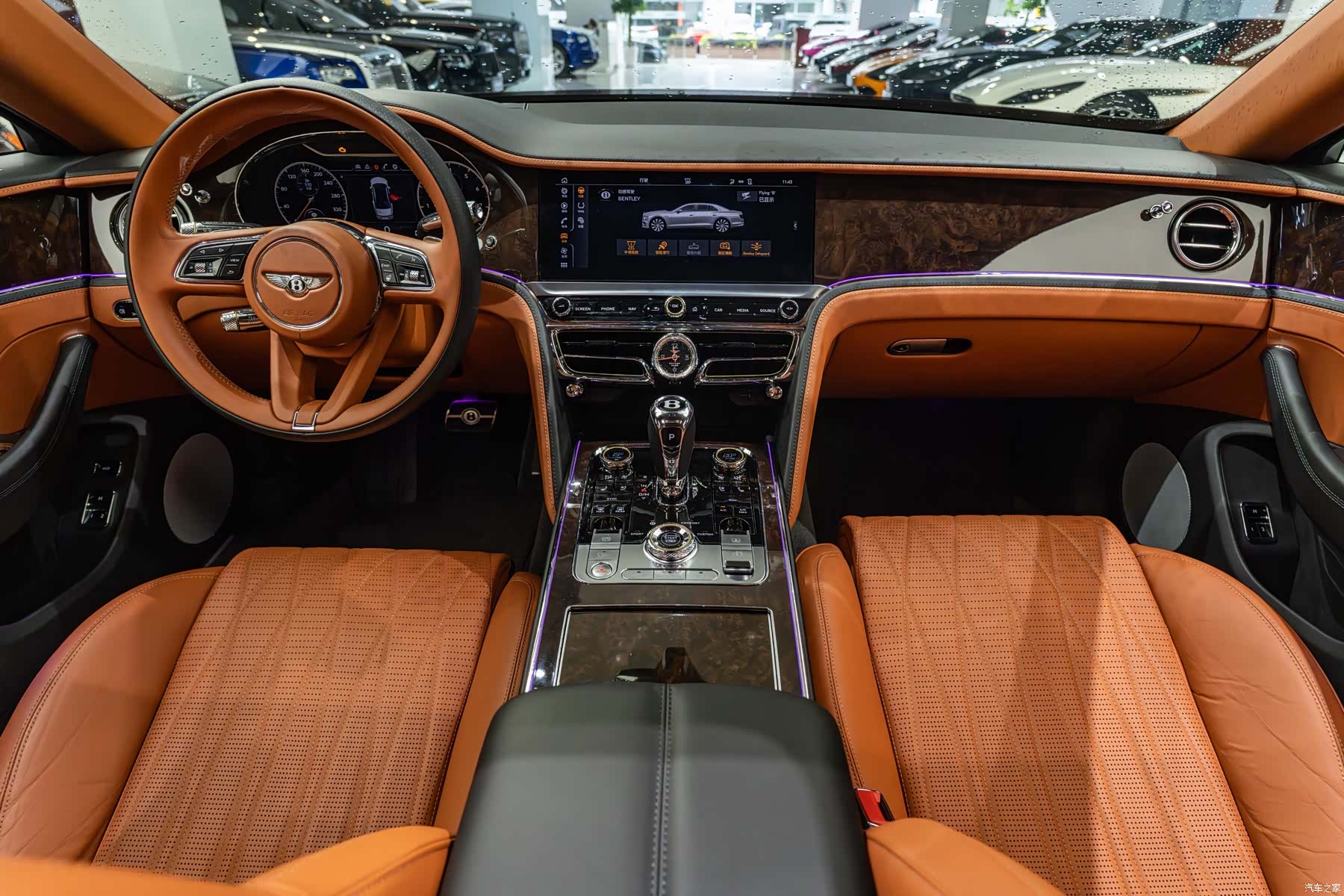Bentley Flying Spur, 2022 все фото