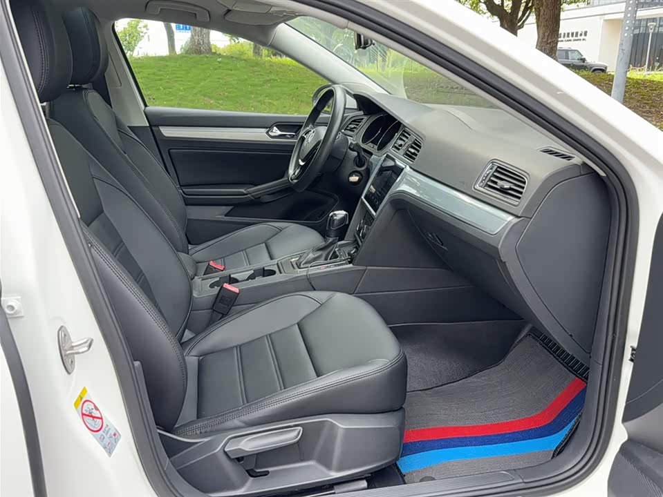 Volkswagen Lingdu