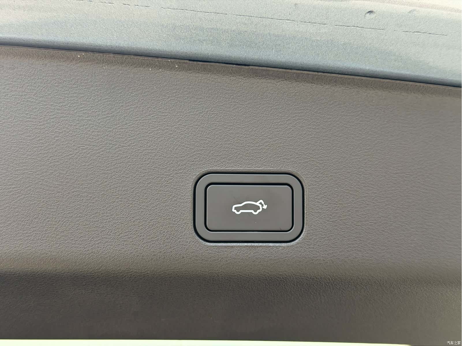 Geely Xingyue L, 2025 28