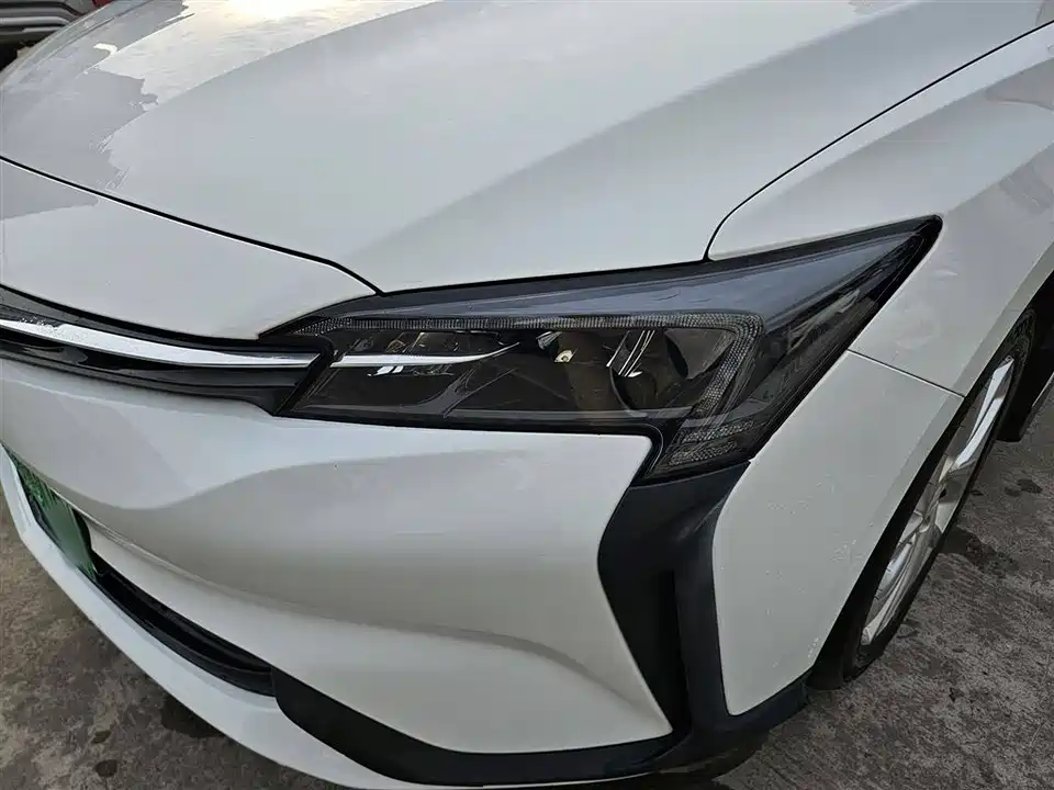 Buick Slightly blue 6