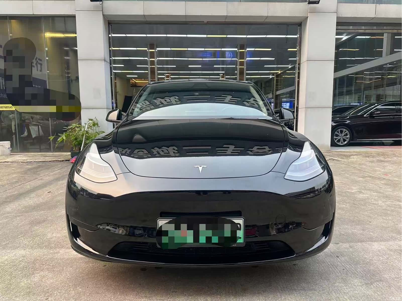 Tesla Model Y, 2023 2