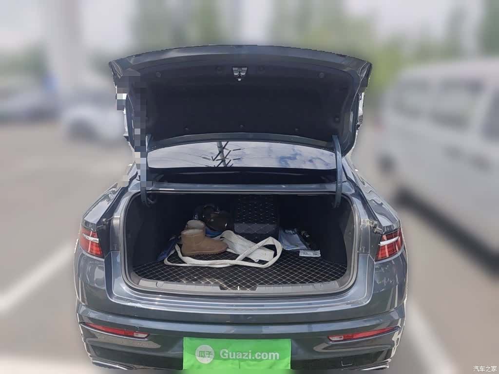 Geely Preface, 2022 10