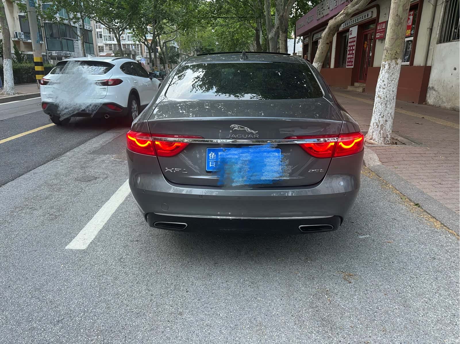 Land Rover XFL, 2017 все фото
