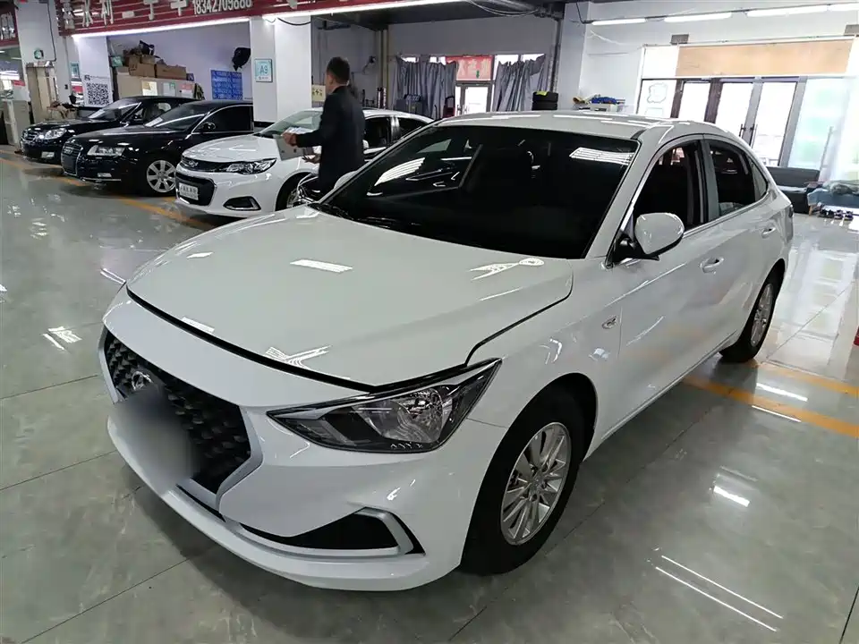 Hyundai Yuedong