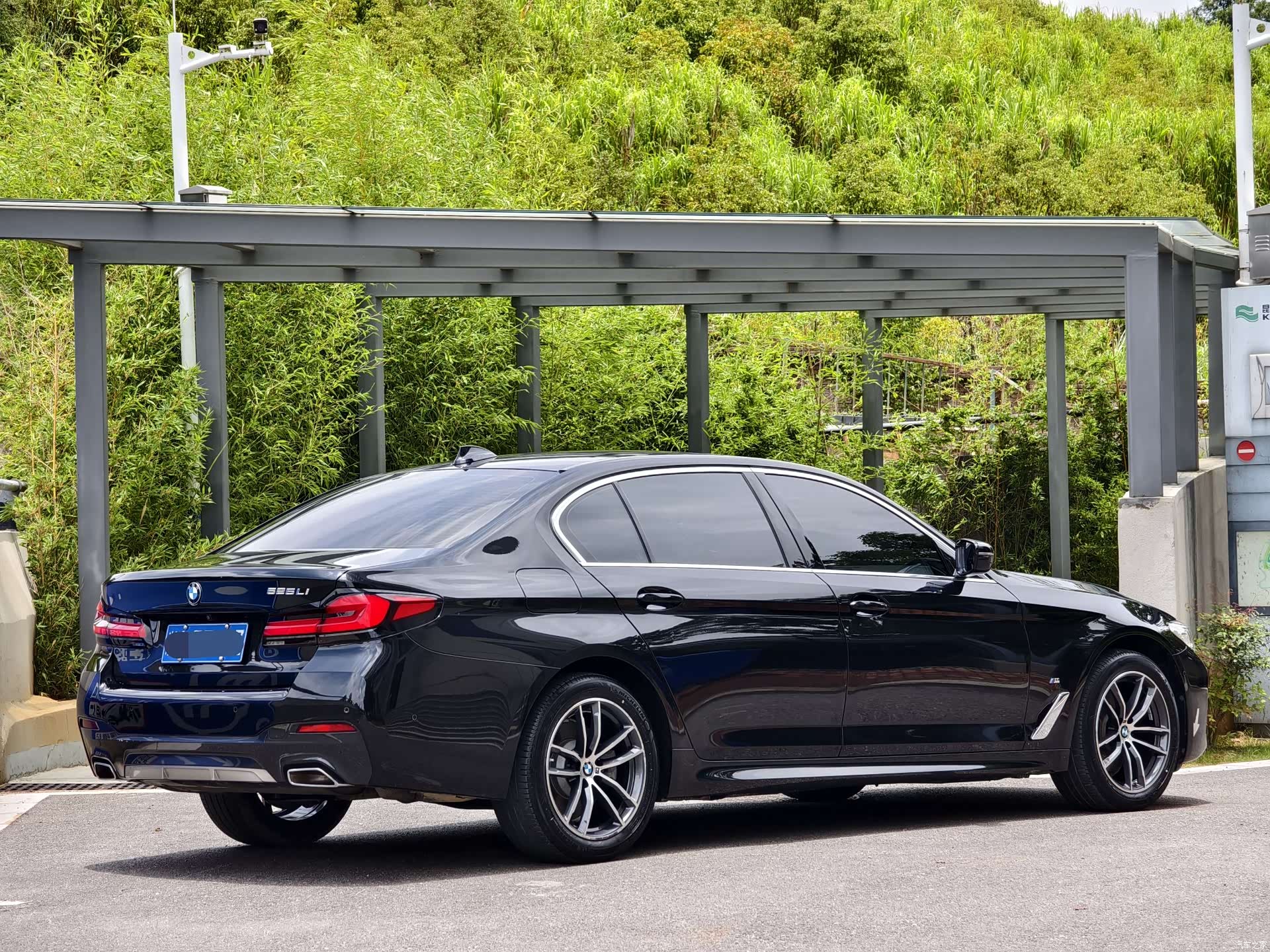 BMW 5 Series, 2021 4