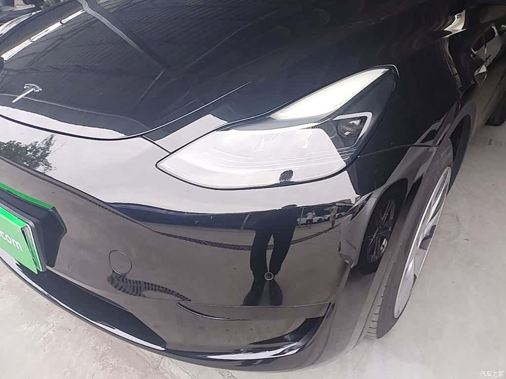 Tesla Model Y, 2022 24
