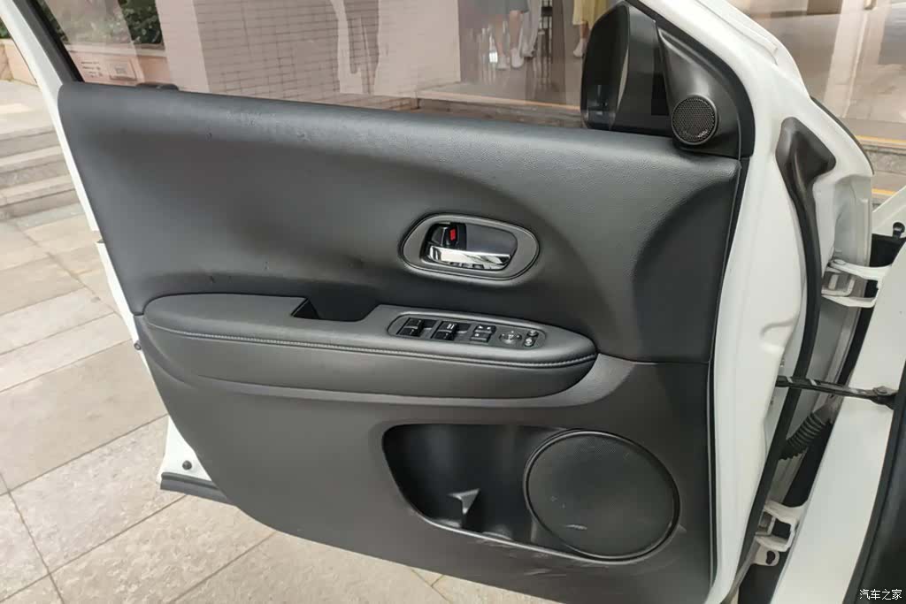 Honda Vezel, 2016 7