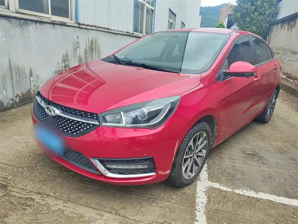 Chery Arrizo 5