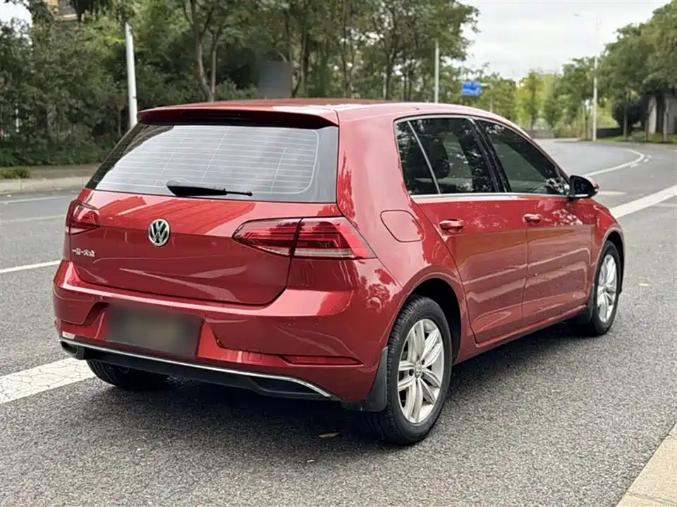 Volkswagen golf