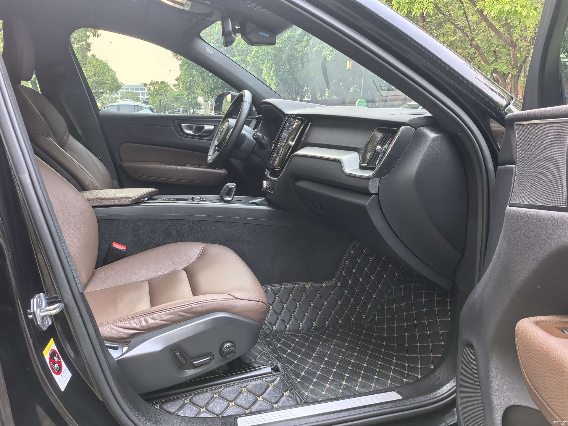 Volvo XC60, 2022 14