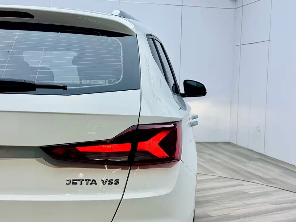 Jetta VS5
