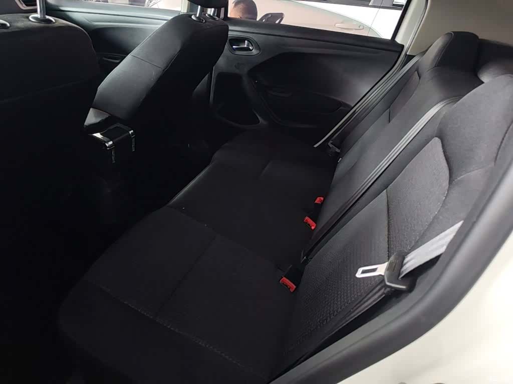 Peugeot 301, 2017 17