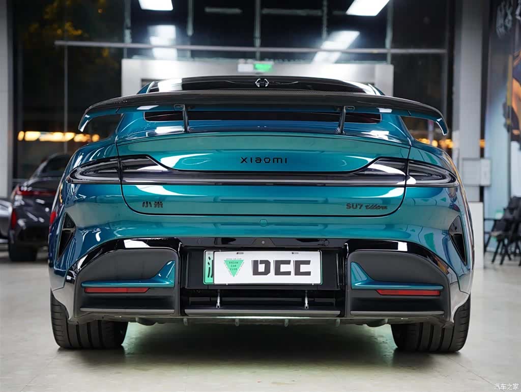 Xiaomi SU7, 2025 8