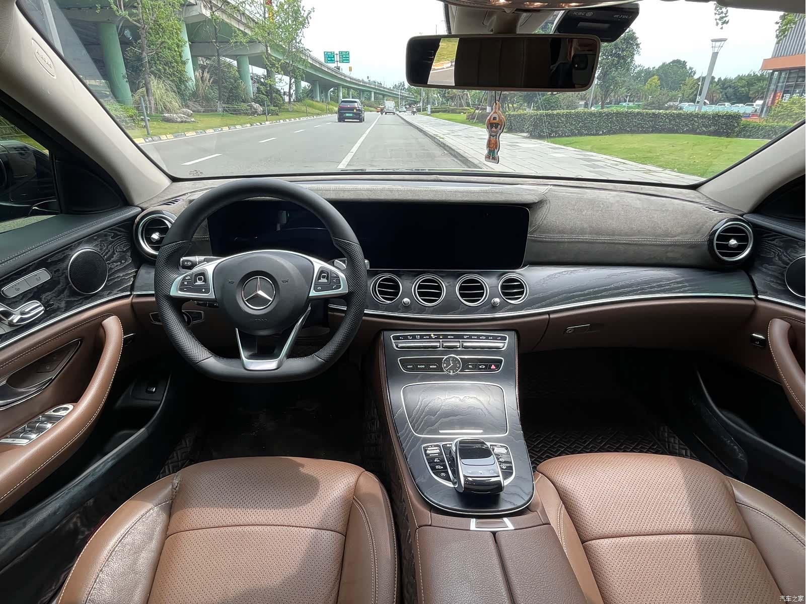 Mercedes-Benz E-Class, 2018 6