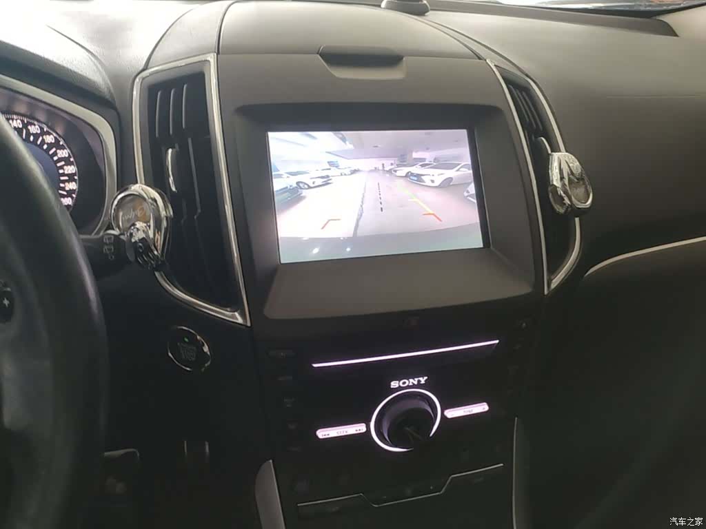 Ford Edge, 2016 13