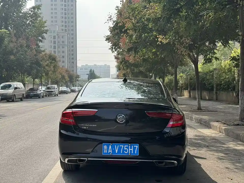 Buick Lacrosse