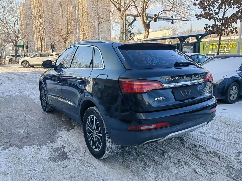 Zotye SR7