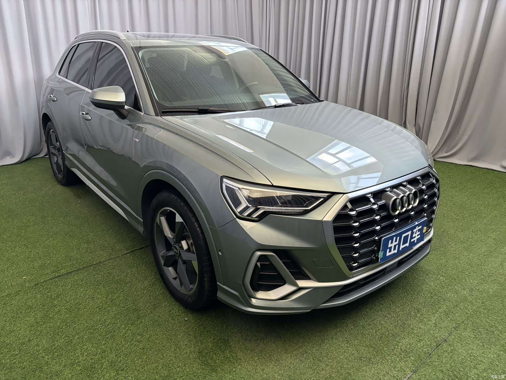 Audi Q3, 2022 2