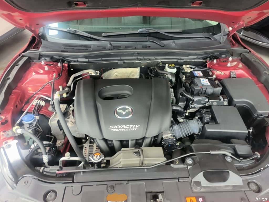 Mazda Mazda3, 2018 20