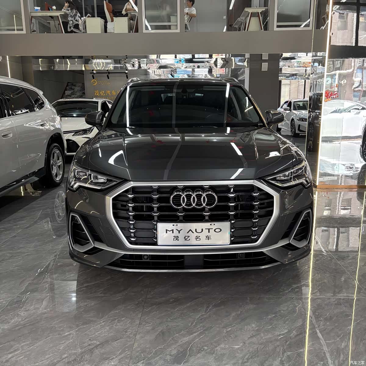 Audi Q3, 2022 2