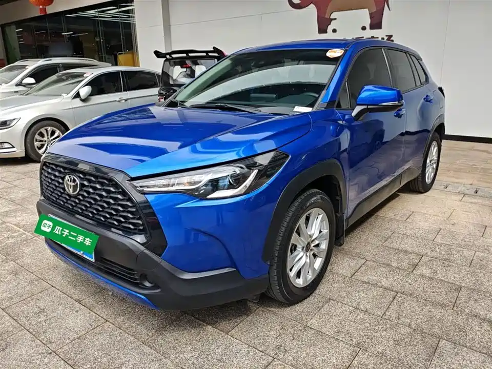 Toyota Corolla Sharp amplifier