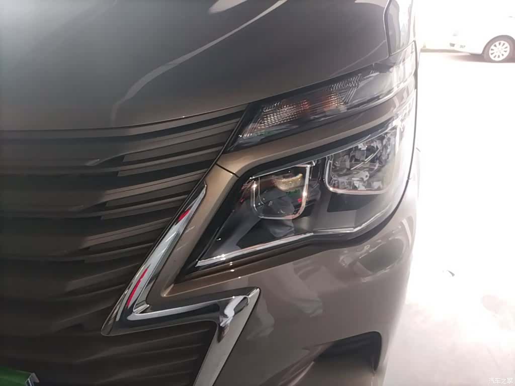 DongFeng M5, 2025 24